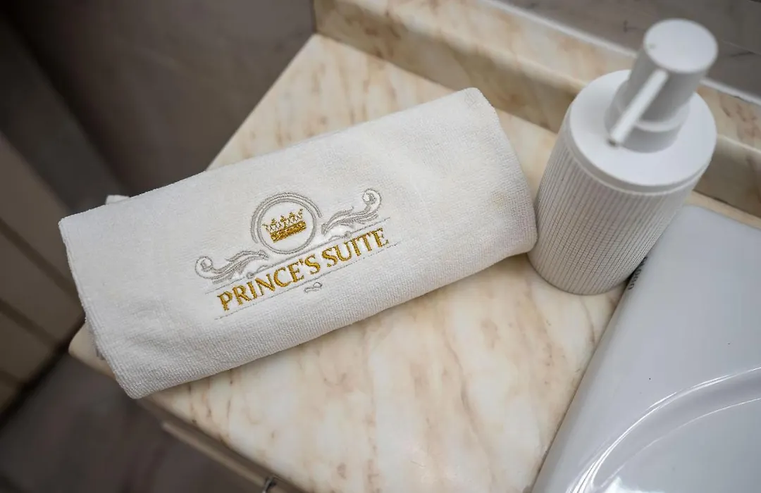 Prince'S Suite - Budget Rooms & Apt Piazza Del Popolo-1